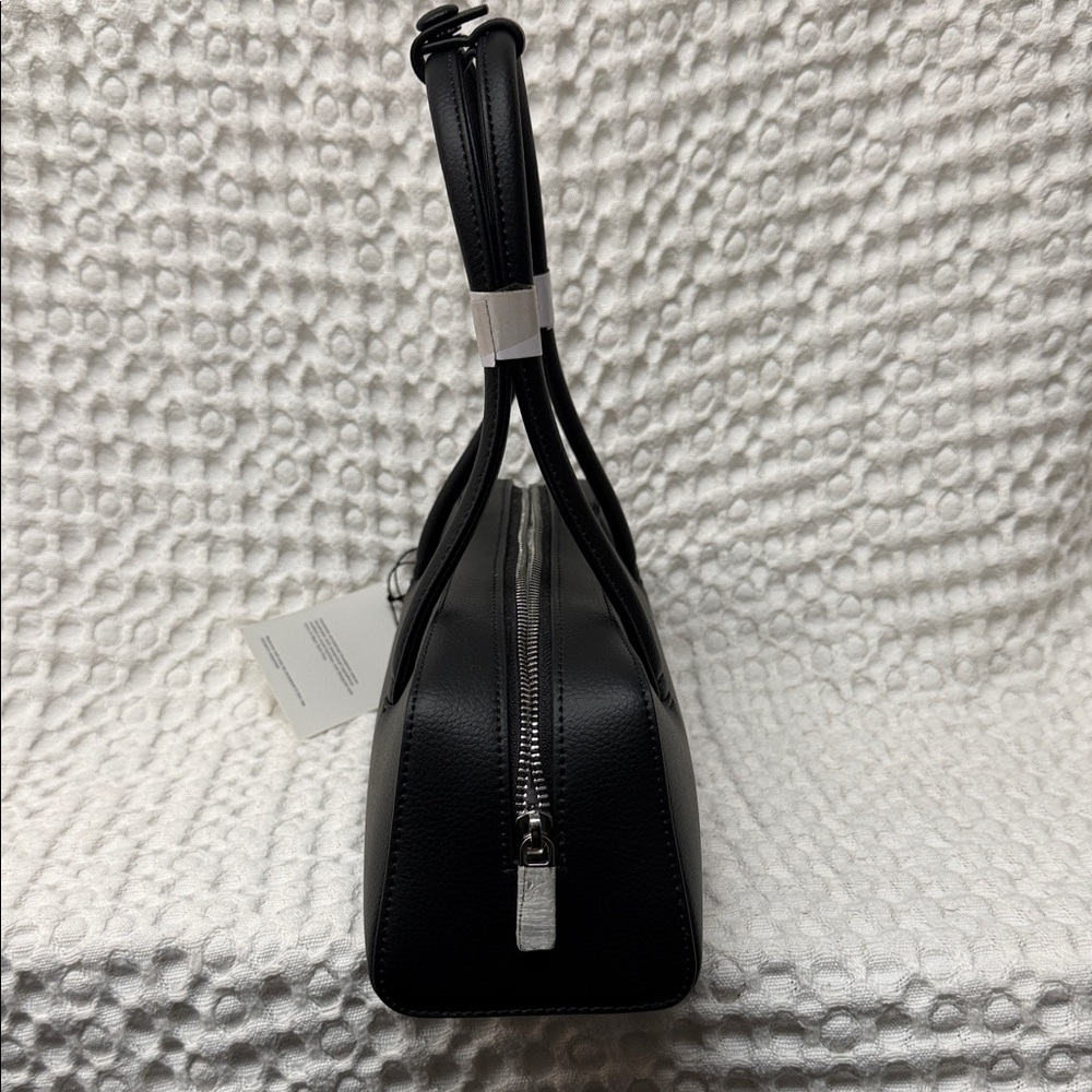 Freja Mercer Black bag - Picture 3 of 9